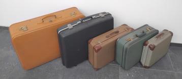 Oude vintage reiskoffers valiezen 5 stuks