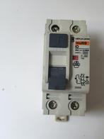 Differentieel 2 polig 30 mA / 40 A, Doe-het-zelf en Bouw, Ophalen of Verzenden, Gebruikt, Overige typen