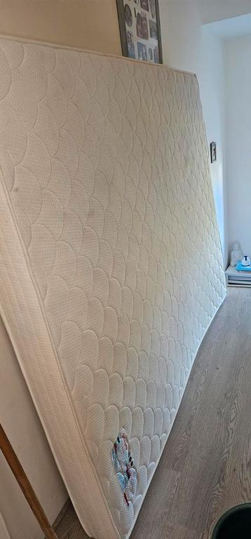 Matelas 160/200, Enlèvement, Utilisé, Matelas