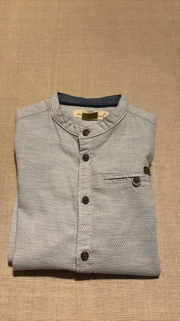 Hemd met lange mouwen en staand kraagje, maat 128, 7/8 jaar, Enfants & Bébés, Vêtements enfant | Taille 128, Enlèvement ou Envoi