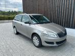 Skoda Fabia Combi 1.2 Benzine – 2014 – 138.000 km –gekeurd, Auto's, Stof, Beige, Particulier, Onderhoudsboekje