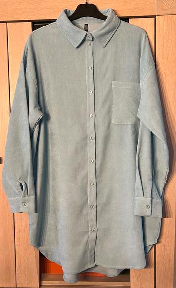 Blouse maar L beschikbaar voor biedingen
