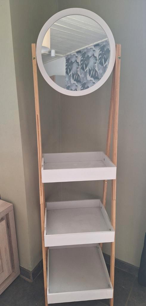 Opbergmeubel met Spiegel – Scandinavisch Design, Huis en Inrichting, Kasten | Stellingkasten, Gebruikt, Ophalen