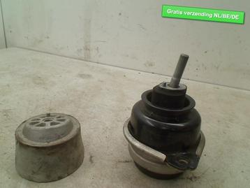 MOTORSTEUN LINKS Audi Q7 (4LB) (7L8199131A) beschikbaar voor biedingen