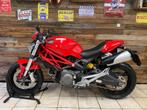 Ducati Monster 696 A2 Topstaat! *Gekeurd & Garantie*, Motoren, Motoren | Ducati, Naked bike, Bedrijf, 12 t/m 35 kW, 2 cilinders