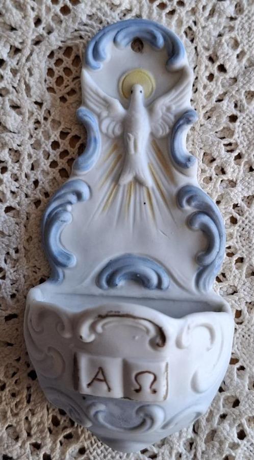 Oud wijwaterbakje drie - eenheid duif, heilige geest van god, Antiek en Kunst, Antiek | Religieuze voorwerpen, Ophalen of Verzenden