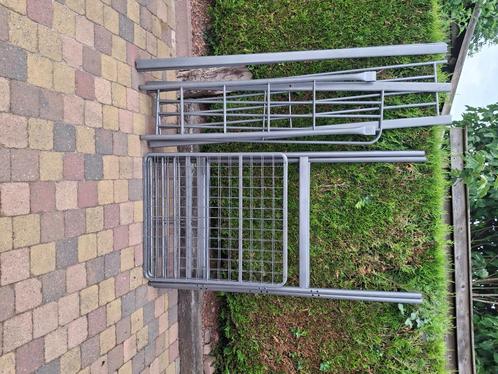 metalen hoogslaper ikea, Kinderen en Baby's, Kinderkamer | Stapelbedden en Hoogslapers, Gebruikt, Hoogslaper, Ophalen