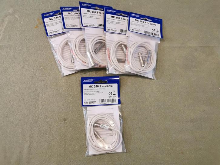 Alarmtech magneetcontacten (6x), Bricolage & Construction, Systèmes d'alarme, Comme neuf, Détecteur, Capteur ou Alarme, Fenêtre ou Porte