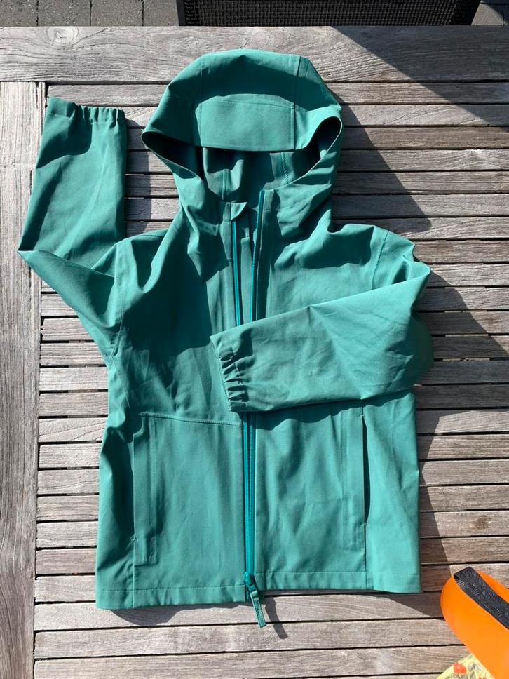 Uniqlo blocktech parka 5-6 jaar / 116 cm, Kinderen en Baby's, Kinderkleding | Maat 116, Zo goed als nieuw, Jongen of Meisje, Jas