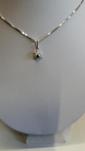 18K witgouden hanger beschikbaar voor biedingen