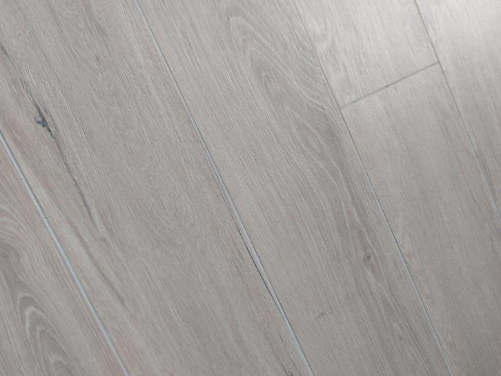 17,28m² Novabell Eiche Parket vloertegel Natur Mat 20x120cm, Doe-het-zelf en Bouw, Tegels, Nieuw, Vloertegels, Keramiek, 60 cm of meer