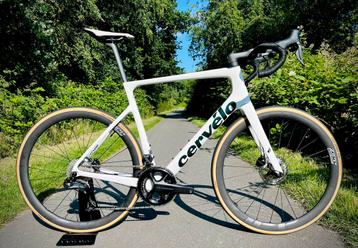Cervelo Caledonia 5 Ultegra Di2 12s Disc 58 Zipp Carbon beschikbaar voor biedingen