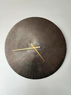 Metalen wandklok, Huis en Inrichting, Ophalen, Zo goed als nieuw, Wandklok