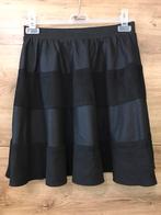 Jupe Only noire lignée bi matière, taille 40. Neuve, Vêtements | Femmes, Neuf, Taille 38/40 (M), Only, Au-dessus du genou