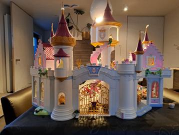 Playmobil kasteel met extra's