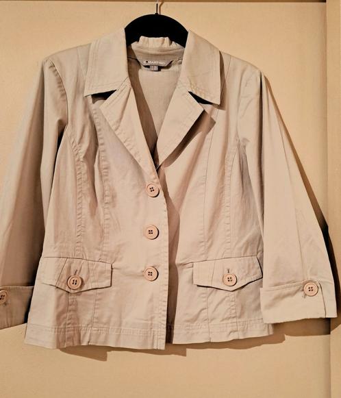 Lichtbeige zomerjas, maat 44, Kleding | Dames, Jassen | Zomer, Zo goed als nieuw, Beige, Ophalen of Verzenden