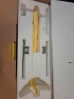 Boeing 757-200 DHL Cargo de Limox Wings 1:100, Collections, Aviation, Enlèvement ou Envoi, Neuf, Modèle réduit