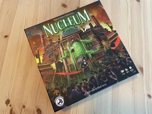 Nucleum (Engels), Hobby en Vrije tijd, Gezelschapsspellen | Bordspellen, Ophalen of Verzenden