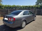 Grijze volkswagen Jetta, Auto's, Voorwielaandrijving, Stof, Zwart, Parkeersensor