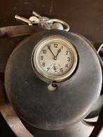 Cipier horloge, Ophalen