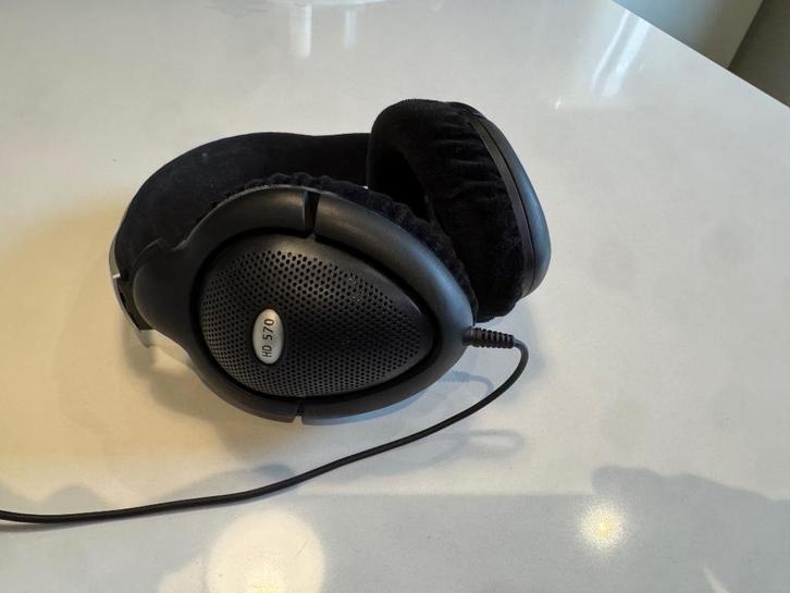 Sennheiser HD570 koptelefoon, Audio, Tv en Foto, Hoofdtelefoons, Zo goed als nieuw, Op oor (supra aural), Sennheiser, Ophalen of Verzenden