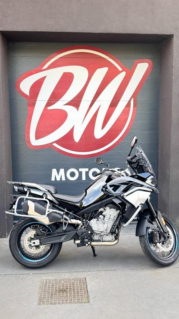 CF Moto 800 MT Sport Nebula Black @ BW Motors Mechelen, Motoren, Motoren | CFMOTO, Bedrijf, Toermotor, meer dan 35 kW, 2 cilinders