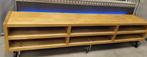 TV meubel / dressoir op wielen handgemaakt uit rubberwood, Huis en Inrichting, Ophalen, Gebruikt, 200 cm of meer, Minder dan 100 cm