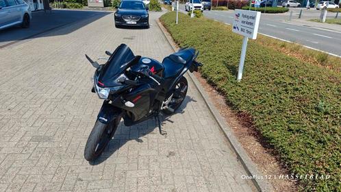 Te koop zeer mooie Honda Cbr 125r, Motoren, Motoren | Honda, Particulier, Sport, 11 kW of minder, 1 cilinder, Ophalen