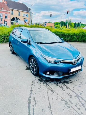 Toyota Auris 2016, Euro 6, Benzine beschikbaar voor biedingen