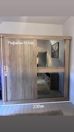 Armoire/dressing a vendre, 200 cm ou plus, Avec porte(s), Comme neuf, Enlèvement