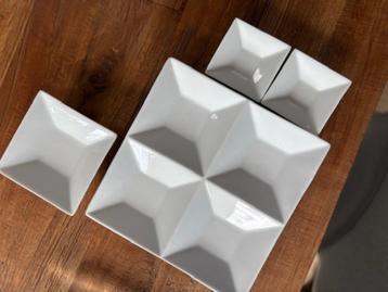 4 schaaltjes beschikbaar voor biedingen