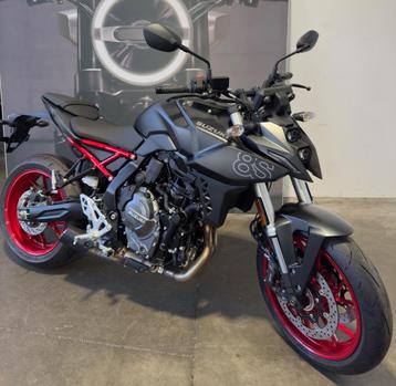 SUZUKI  beschikbaar voor biedingen