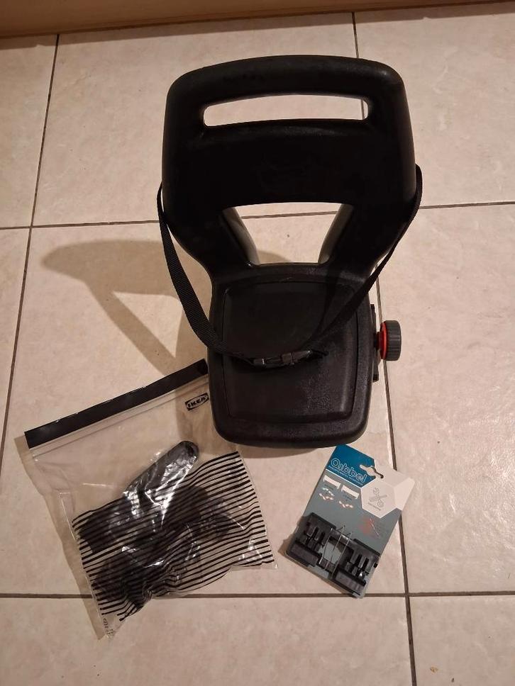 Qibbel Juni + 6 jaar, Fietsen en Brommers, Fietsaccessoires | Fietsstoeltjes, Zo goed als nieuw, Achterzitje, 22 t/m 36 kg, Voetsteuntjes