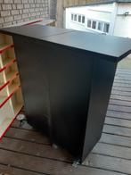 Bar toog voor mancave, Enlèvement