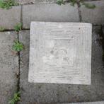 CHAMBRE DE VISITE / TAQUE  EN FONTE, Moins de 20 cm, Carrelage de sol, Enlèvement, Utilisé