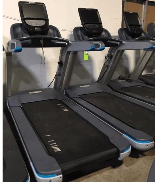 3x Precor TRM loopband met p82 multimedia display, Sport en Fitness, Fitnessmaterialen, Zo goed als nieuw, Ophalen of Verzenden