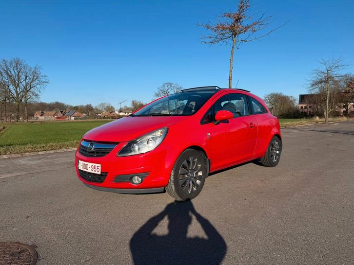 Opel Corsa Panorama de quelques kilomètres, Autos, Opel, Entreprise, Corsa, ABS, Airbags, Air conditionné, Ordinateur de bord
