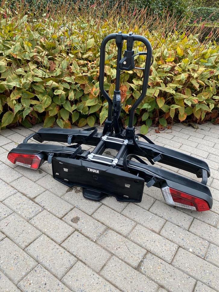 Thule fietsendrager Easyfold 3 nieuwste model, Auto diversen, Fietsendragers, Nieuw, Trekhaakdrager, 2 fietsen, Brede banden, Elektrische fiets