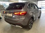 MG ZS 1.5 Hybrid+ Luxury | FULL OPTION! | STOCK!, Auto's, MG, Automaat, 1498 cc, Zwart, Bedrijf