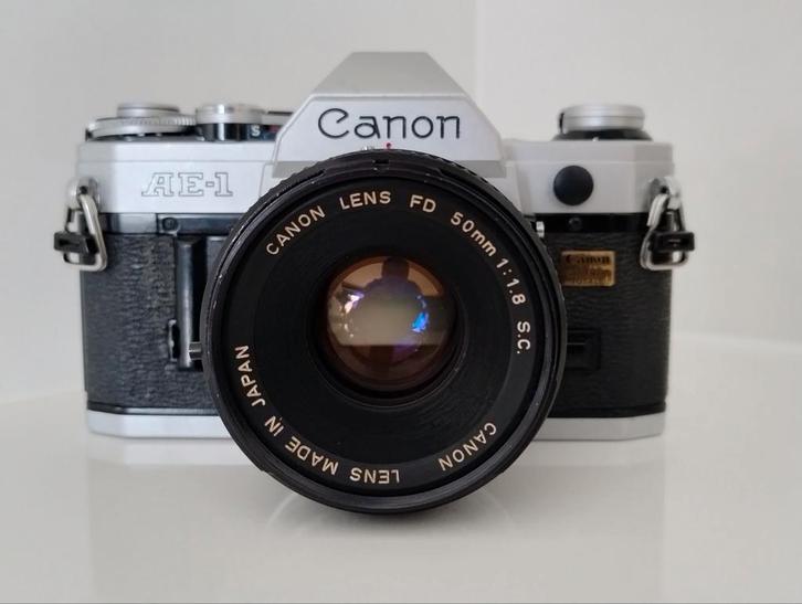 Canon AE1 Camera met een 50mm 1.1.8 S.C. lens, Audio, Tv en Foto, Fotocamera's Analoog, Gebruikt, Canon, Ophalen of Verzenden