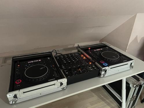 Professionele DJ-set – 2x Reloop RMP-3 Alpha + Behringer, Muziek en Instrumenten, Dj-sets en Draaitafels, Gebruikt, Dj-set, Behringer