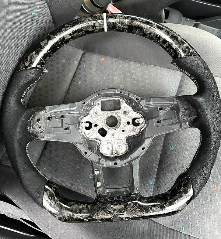 Carbon Stuurwiel – VW Golf 7 Diverse VW Modellen, Auto-onderdelen, Interieur en Bekleding, Volkswagen, Gebruikt, Ophalen
