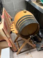 Tonneau bois chêne. Fut., Utilisé, Bois