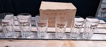 Glas glazen bierglazen  beschikbaar voor biedingen