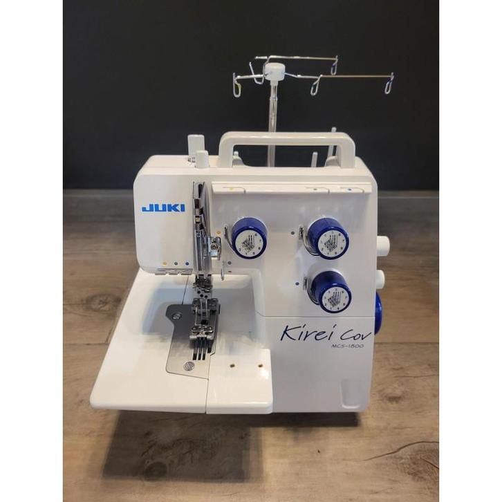 Juki coverlock 1800 naaimachine met garantie en ondehoud, Hobby en Vrije tijd, Naaimachines en Toebehoren, Zo goed als nieuw, Lockmachine