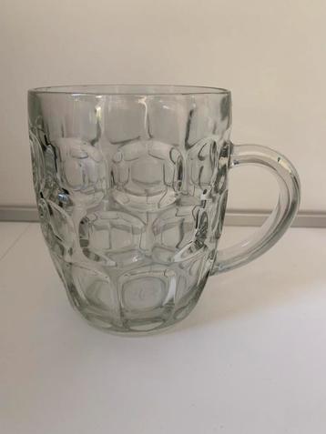Mooi groot glas van het merk Ravenhead beschikbaar voor biedingen