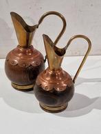 Set van 2 houten kannetjes , vazen uit hout geel rood koper, Antiek en Kunst, Ophalen of Verzenden