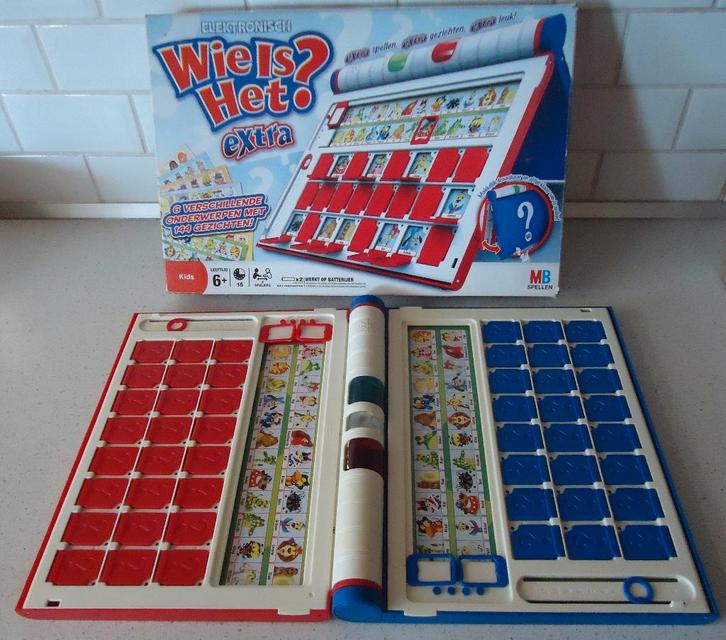 "Wie Is Het ? Elektronisch EXTRA" van MB in Nieuwe staat., Hobby & Loisirs créatifs, Jeux de société | Jeux de plateau, Comme neuf