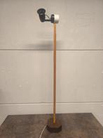 Vintage vloerlamp – mid-century / Scandinavische stijl, Ophalen, Hout