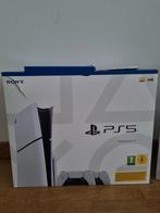 Ps5 slim disc gegarandeerd tot 2026 + 2 controllers, Games en Spelcomputers, Ophalen, Zo goed als nieuw